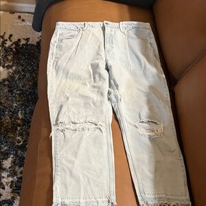 Good American Light Blue Denim Jeans